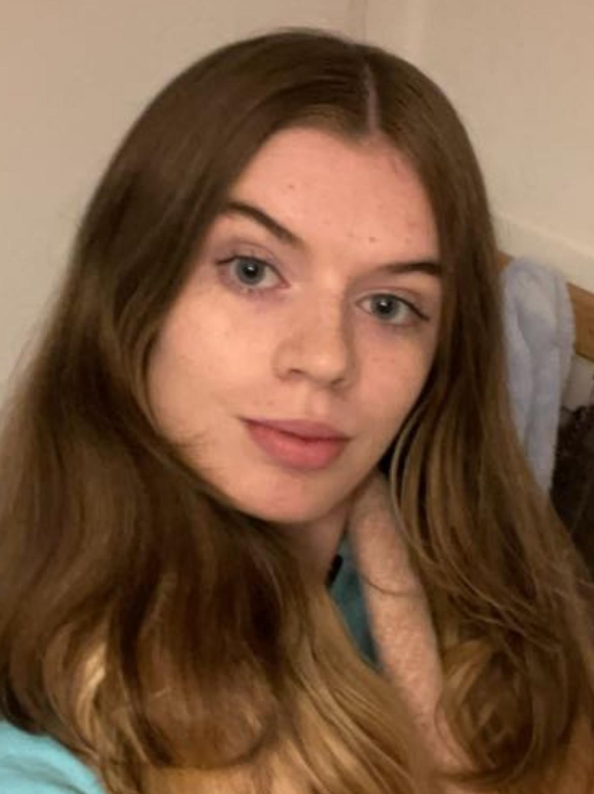 Selfie of Rachel Young Person on the Wales Youth Advisory Board